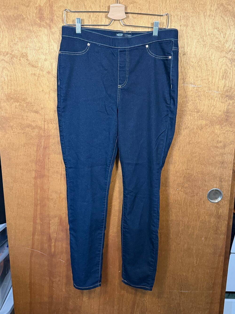 Dark Denim Vera Wang Jeggings
